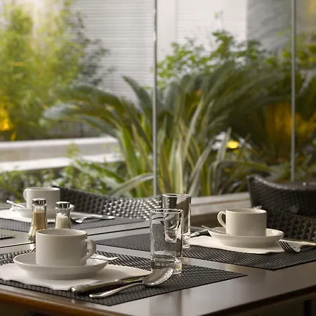 Hotel Hf Fenix Garden Lisbon