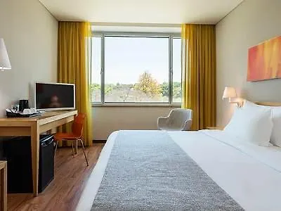 Hf Fenix Garden Hotell 3*