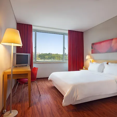 Hf Fénix Garden Hotel 3*