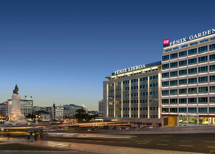 Hf Fenix Garden Hotell 3*